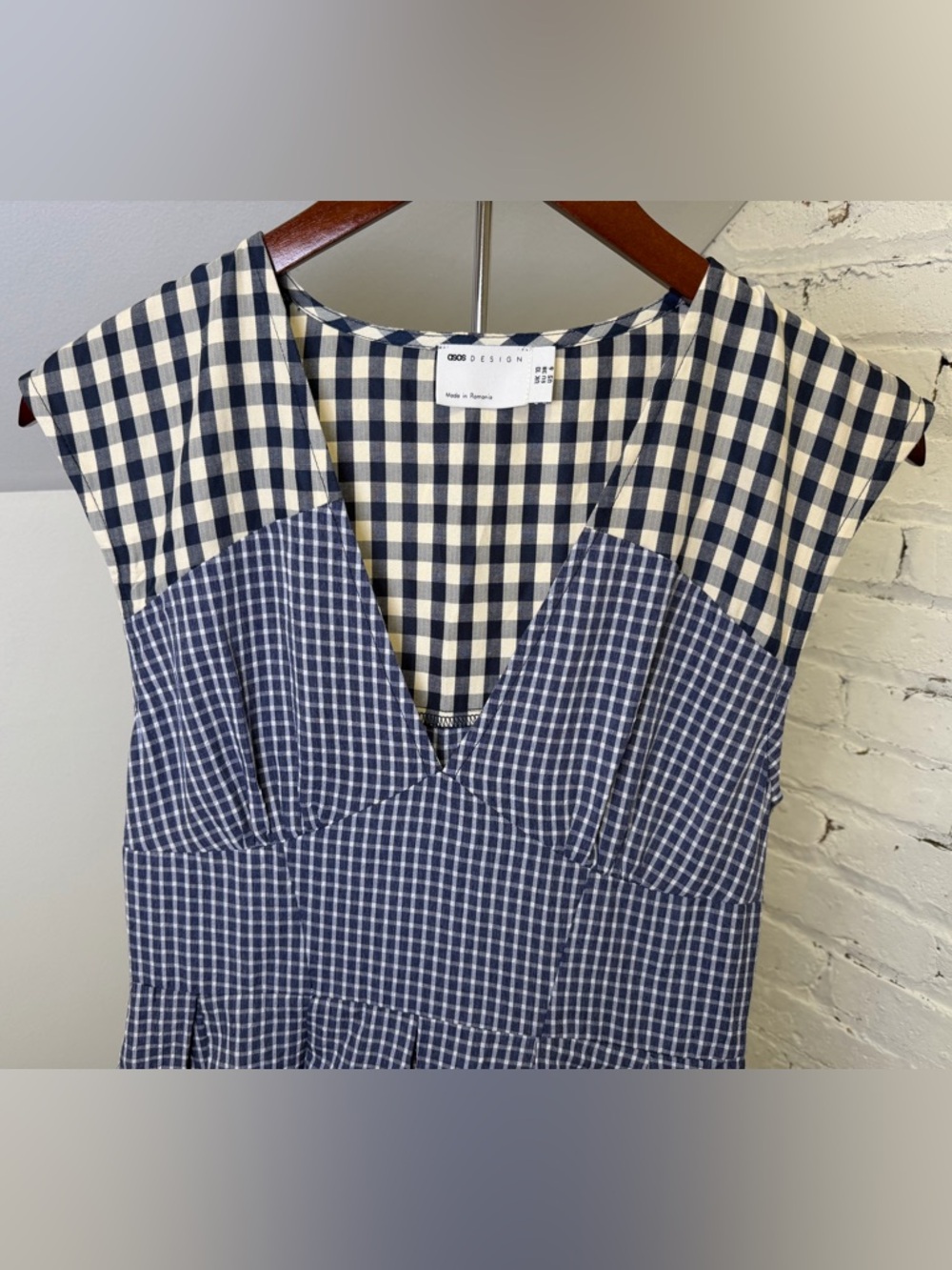 NWT ASOS Design Mixed Gingham Tiered Mini Dress Blue White V Neck Size 6 - Picture 4 of 9